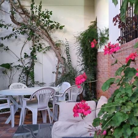 Beautiful Family Villa With Private Swimming Pool Мартиль Экстерьер фото